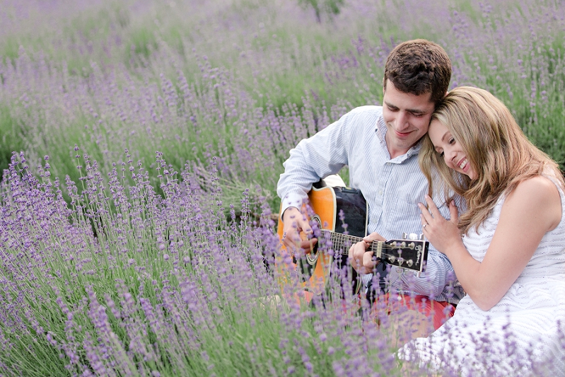 Pennsylvania-Lavender-Farm-Engagement-by-Adrienne-Matz-Photography_0017.jpg