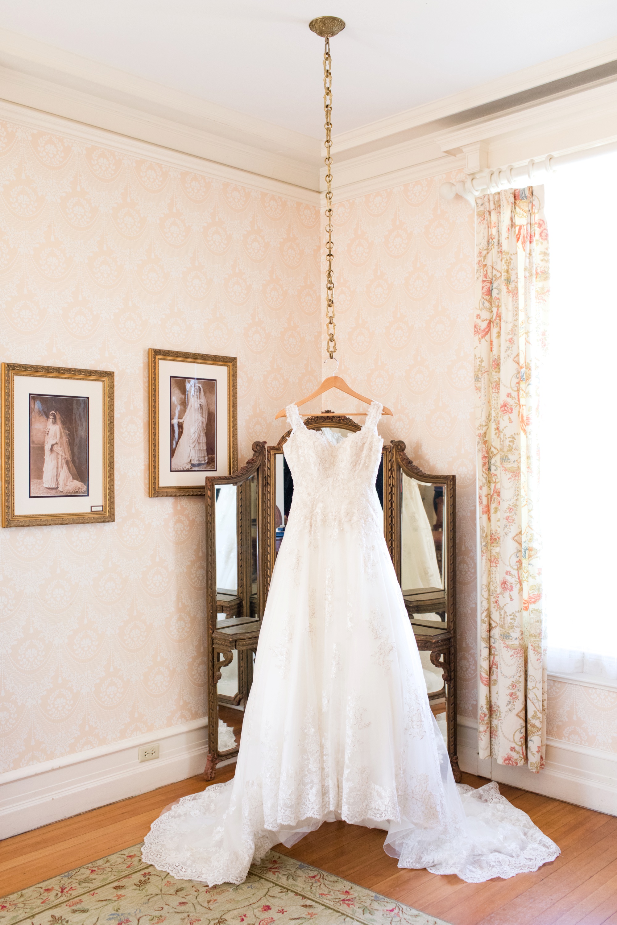 Wedding Dress at Cairnwood Estate